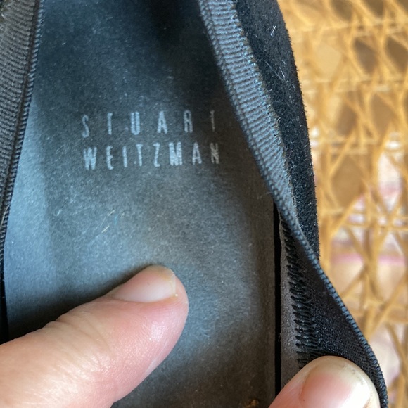 Stuart Weitzman Black Suede Platform Pumps.  Gorgeous shoe. Size 7. No flaws. - Picture 6 of 7